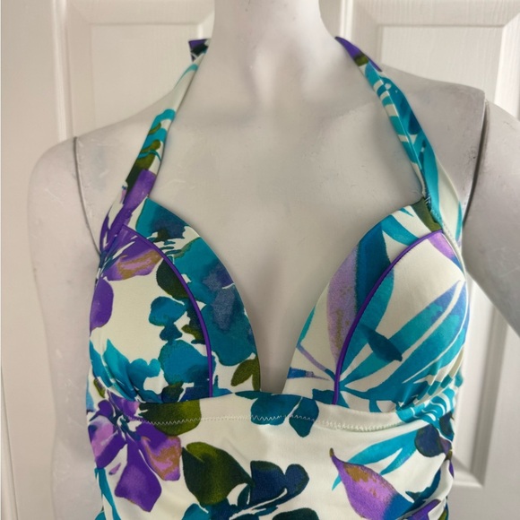 Unbranded Floral Women’s Two Piece Swimsuit - Picture 6 of 13